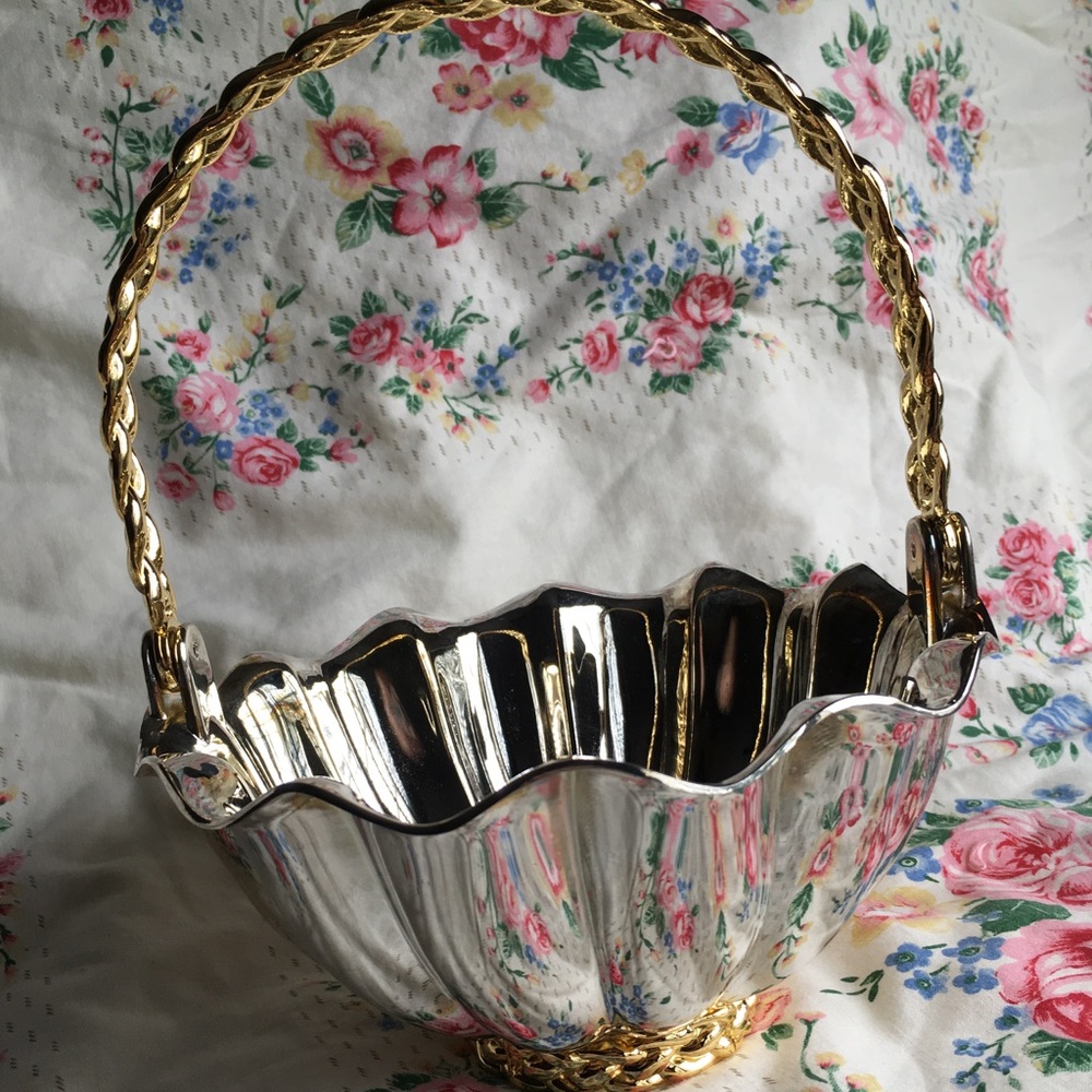 Metal Decorative Basket